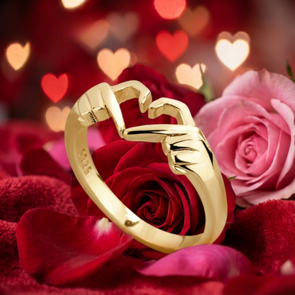 KärleksGrepp™ – En ring som håller hjärtan nära